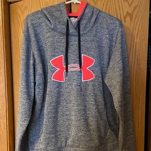 Women’s Under Armour sweatshirt